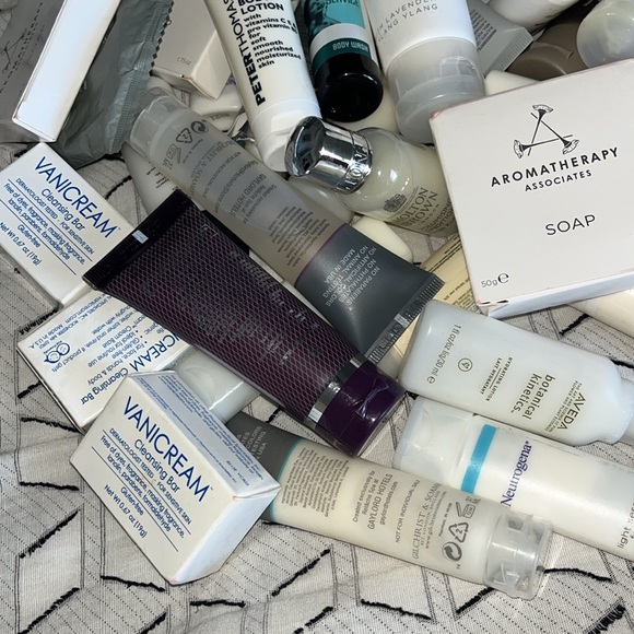 Hotel Travel Size Samples Shampoo Conditioner Body Wash Soap Lotion - Picture 6 of 8